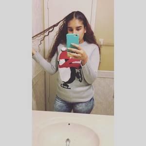 Meet your Posher, Monica